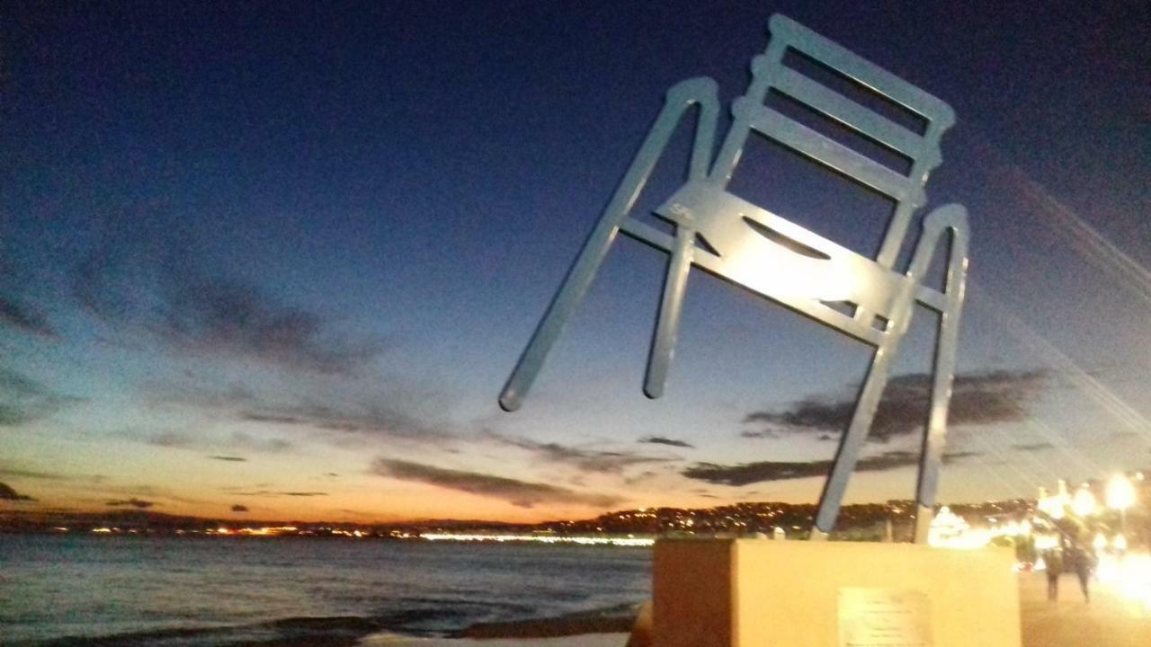 Chill Out Apartment, 2 Mins From Beach Nice Exteriör bild